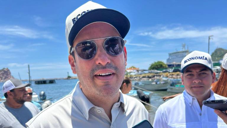 Velarde Cárdenas indicó que una de las grandes ventajas del nuevo tren será el fortalecer la economía de los municipios del centro del estado.