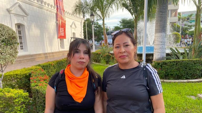 Noemí Rivera y Sarah Salas luchan por la defensa de sus derechos desde hace más de un año.