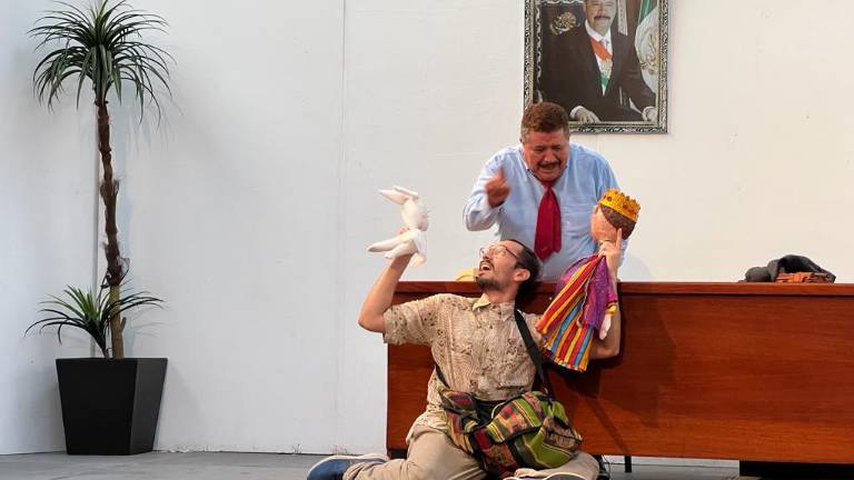 Javier Chimaldi y José Arturo Chávez, el Josar, protagonizan la obra de teatro.
