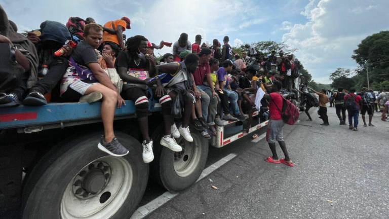 Los grupos de migrantes son una muestra del fracaso de la estrategia de contención en una ciudad cárcel. A diferencia del otoño caravanero de 2018, en esta ocasión, esta acción política radical implementada por las personas migrantes haitianas desde Tapachula ha recibido escaso apoyo y menos aún cobertura mediática en los grandes medios.