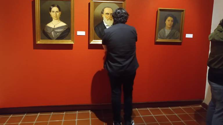 El público durante el recorrido.