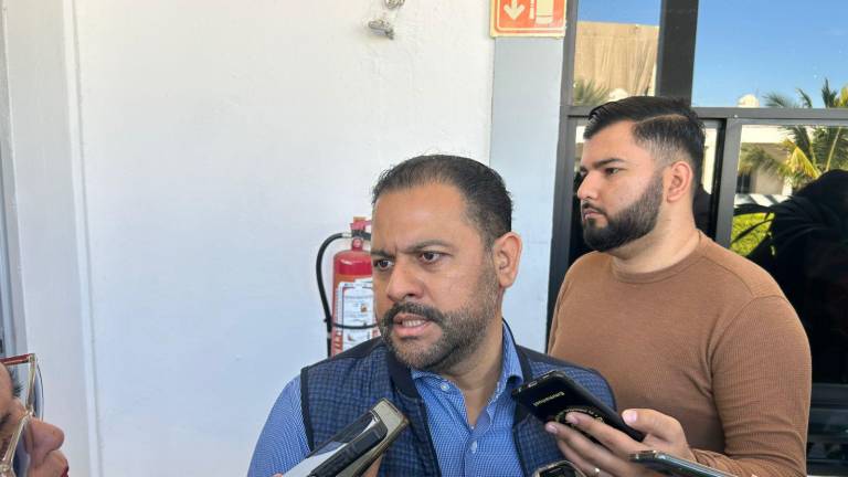 El Secretario del Ayuntamiento Moisés Ríos Pérez asegura que se está reforzando la seguridad en Mazatlán.