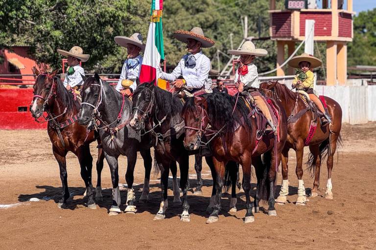 ¡Vive la tradición charra en Mazatlán!
