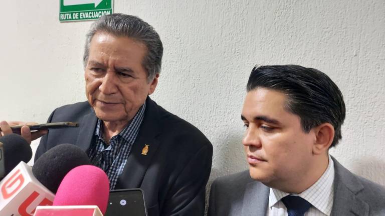 El Congreso continuó el proceso de juicio de procedencia porque llegó cuando Benítez Torres todavía tenía fuero por ser Secretario de Estado.