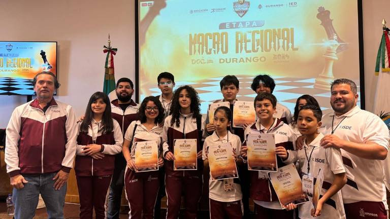 El equipo sinaloense de ajedrez logró 7 boletos para la ronda nacional de los Juegos Conade.