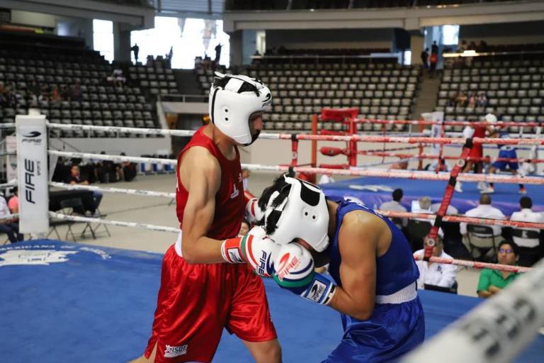 Dos sinaloenses aseguran final en boxeo de Nacionales Conade