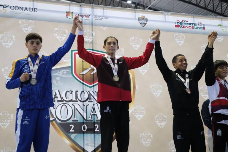 Sinaloense Mercado se convierte en campeón nacional de boxeo