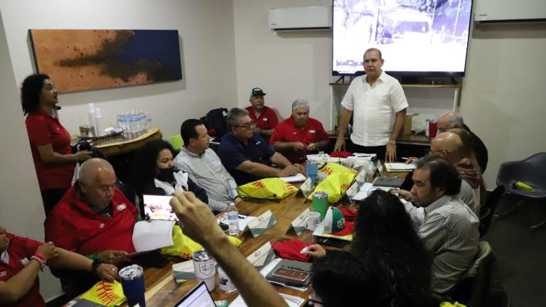 La mayoría de presidentes de asociaciones estatales del softbol del país acuden al congreso.