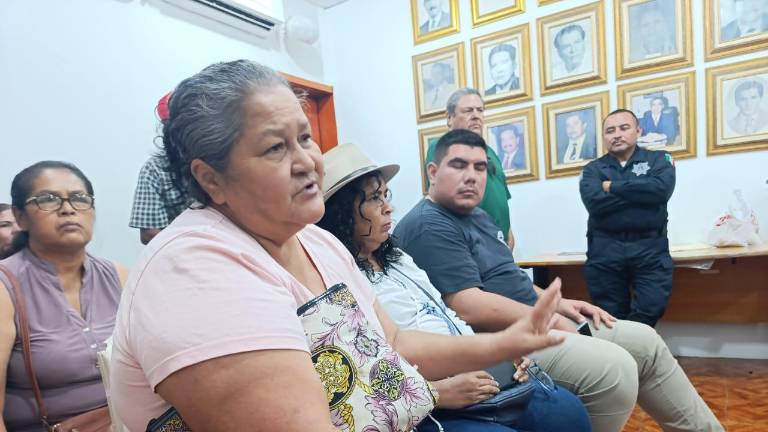 Ejidataria reclama que las comunidades del sur de Escuinapa no hayan sido consideradas para los canales de riego.