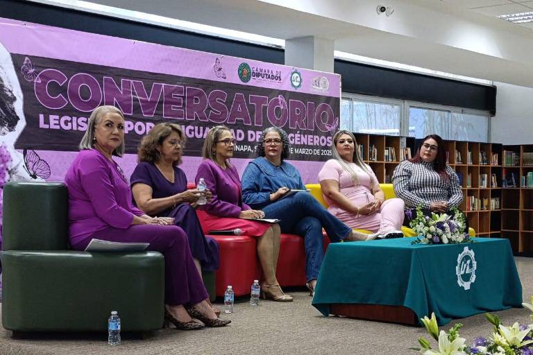 En Escuinapa, Diputadas comparten con estudiantes acciones legislativas por la igualdad de género