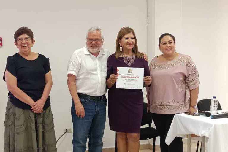 Ofrece Tere Guerra ‘Avances legislativos’ en conferencia en Escuinapa