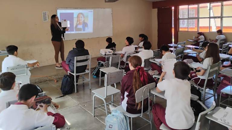 En planteles de educación básica de Sinaloa, al menos un 6 por ciento de los menores expresan su intención de vapeo.