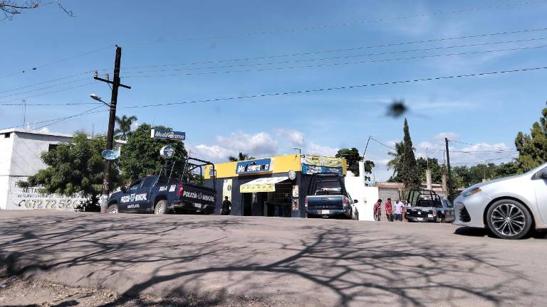 Eduard, propietario de un local de cervezas en la comunidad Cofradía de la Loma, fue asesinado a balazos la tarde del viernes.