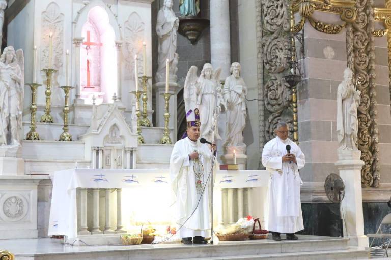 Anuncia Obispo que hay plan favorable para remodelar Catedral de Mazatlán