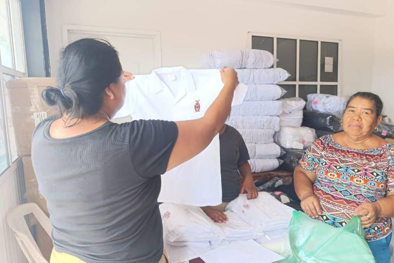 Se registra baja demanda en el canje de útiles escolares y uniformes en Escuinapa