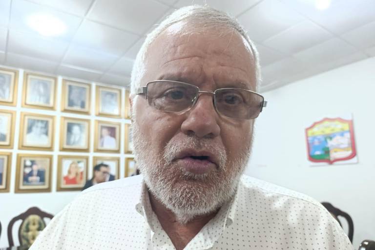Felicita Alcalde de Escuinapa a Regidor por pedir transparencia de recursos a Tesorero
