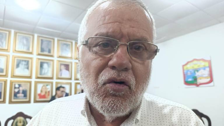 Díaz Simental confía en el trabajo que realizará el nuevo Tesorero.