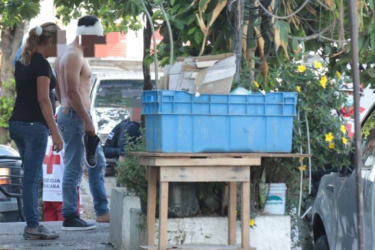 Motociclistas armados persiguen y golpean a hombre en la colonia Juárez, en Mazatlán