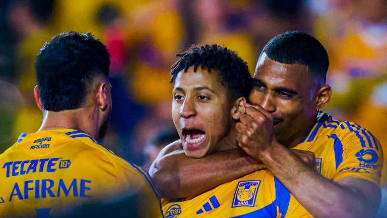 El sinaloense Ozziel Herrera anotó el primer gol del encuentro para Tigres, el cual inició la remontada.