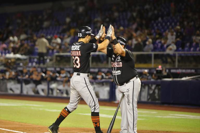 Naranjeros vence 11-6 a los Sultanes en el inicio de la serie de visita en el Palacio Sultán