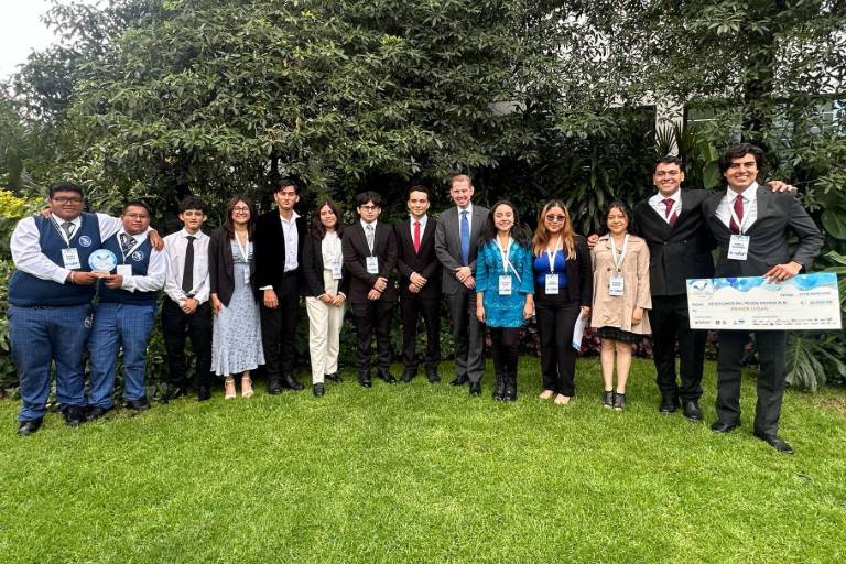 Estudiante de Sinaloa gana segundo lugar en Premio Nacional Juvenil del Agua 2025