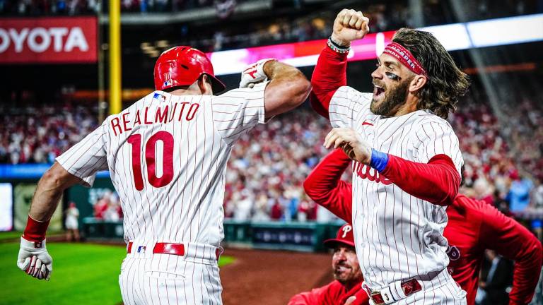J.T. Realmuto y Bryce Harper se declaran listos para medirse una vez más a los Bravos de Atlanta en postemporada.