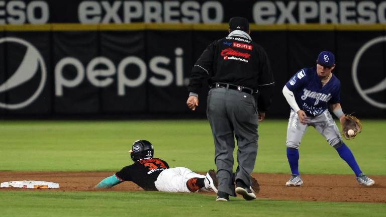 Naranjeros blanquea a la tribu.