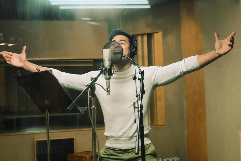 Carlos Rivera revela todos los duetos que incluirá en su disco