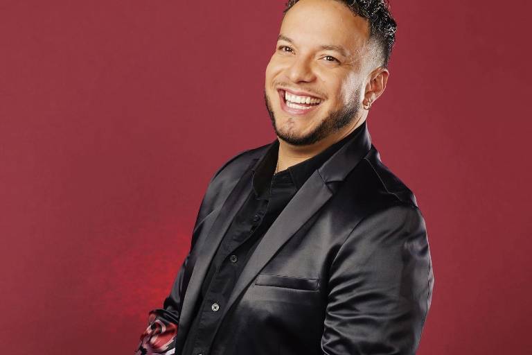 Lorenzo Méndez se reencuentra con La Original Banda El Limón en dueto