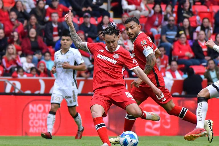 Sinaloense Jesús ‘Canelo’ Angulo, pieza clave en el sublíder Toluca
