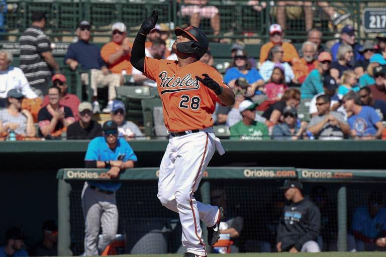 Orioles amarran serie ante Medias Rojas