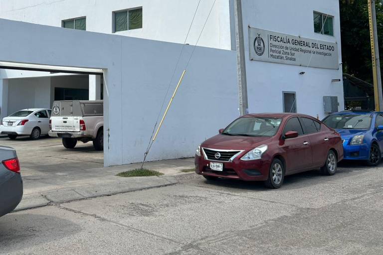 Buscadoras en Mazatlán han hallado 40 cuerpos, pero el Servicio Médico Forense no da respuesta, acusan