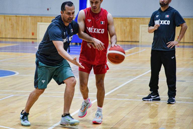Nuestro objetivo es pasar la primera ronda: Omar Quintero
