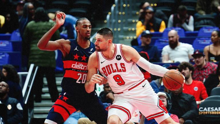 Nikola Vucevic fue de los mejores ofensivos por los Bulls.