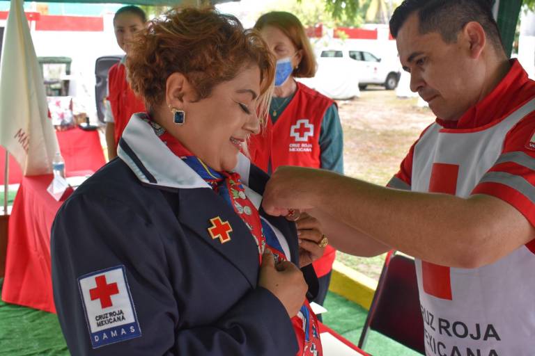 Reconocen labor humanitaria de voluntarios de la Cruz Roja, en Mazatlán