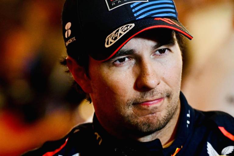 Checo Pérez tomará seis meses para decidir su futuro tras la F1