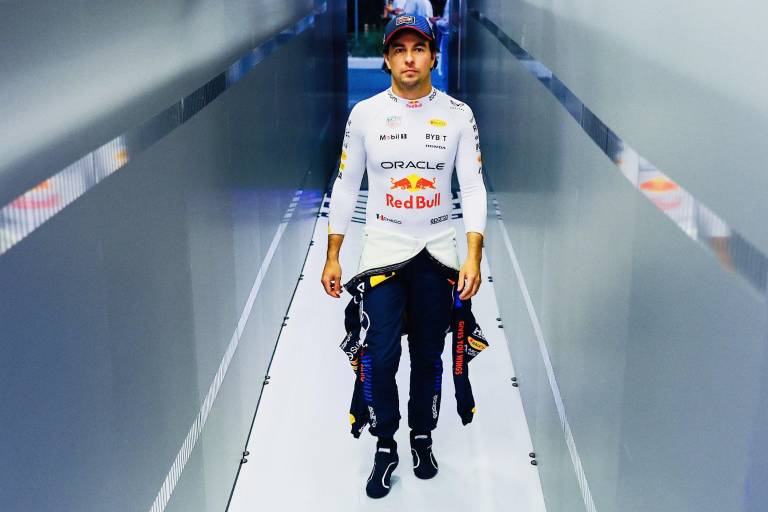 Horner revela nuevo rol de Checo Pérez en Red Bull para 2025