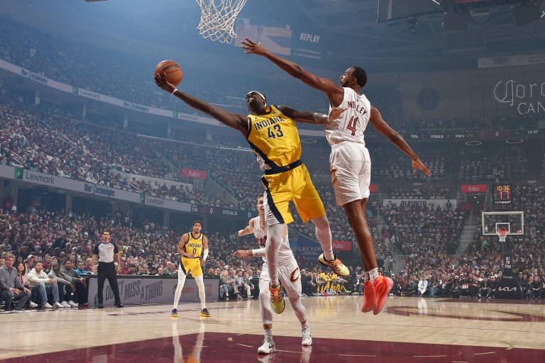 Indiana Pacers golpean primero en las semifinales del Este