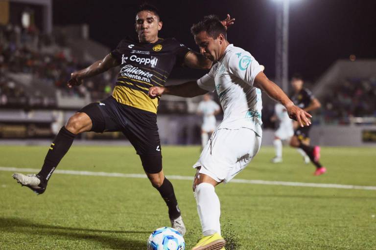 Dorados cae 3-1 ante La Paz, pero Leo Vargas reaparece con gol en el cierre