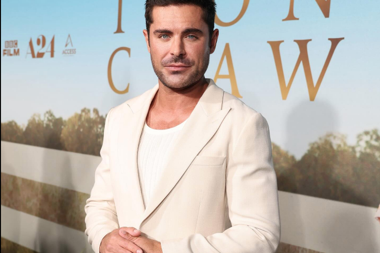 Hospitalizan de emergencia a Zac Efron, tras accidente en Ibiza