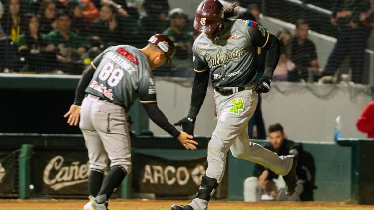 Peter O’Brien conectó cuadrangular para que Tomateros se llevara el primero de la serie en Los Mochis.