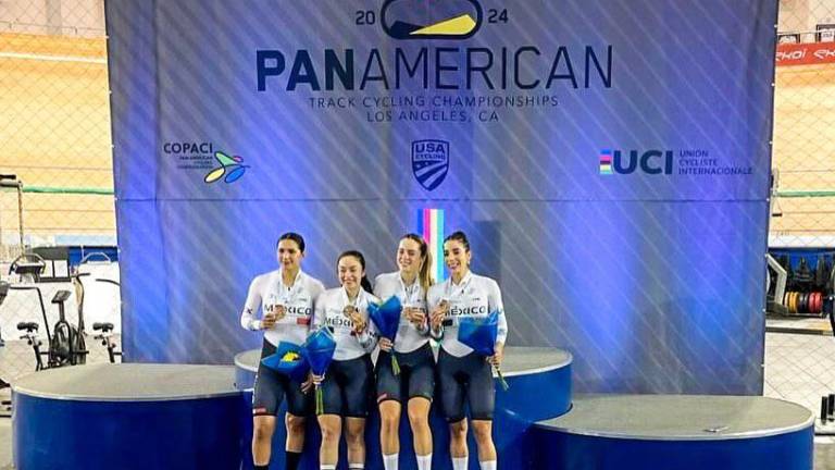 El equipo mexicano de persecución femenil.