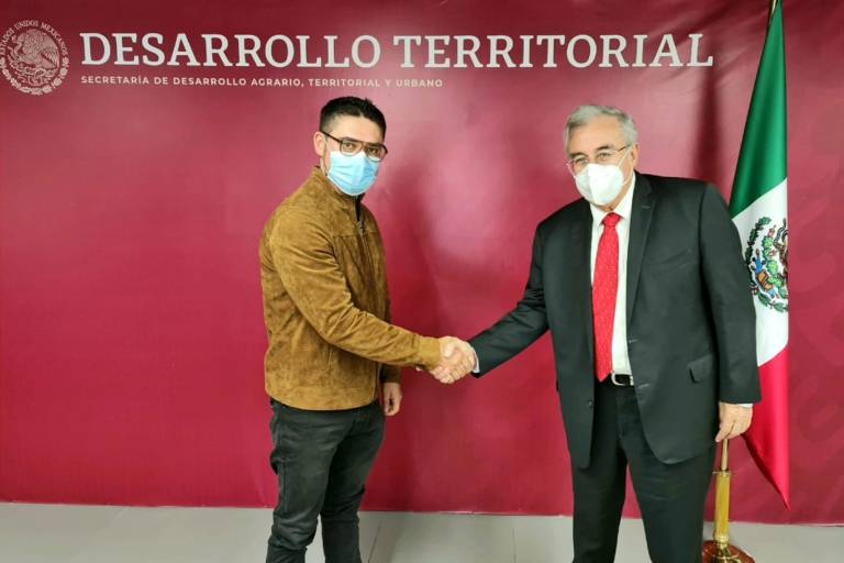 Gestiona Rocha Moya vivienda y mejora urbana para Sinaloa; busca ampliación de programas de Sedatu