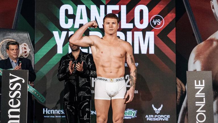 Saúl “Canelo” Álvarez sobrelleva las críticas.
