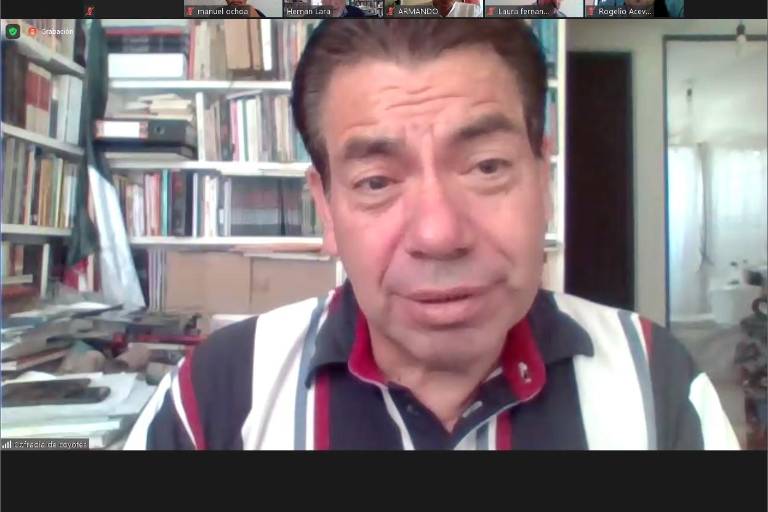 El mar es un regalo para el ser humano, asegura el escritor Hernán Lara Zavala