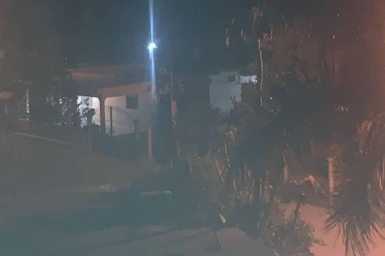 Desplaza incendio forestal a familias de la comunidad de Valamo, en Rosario