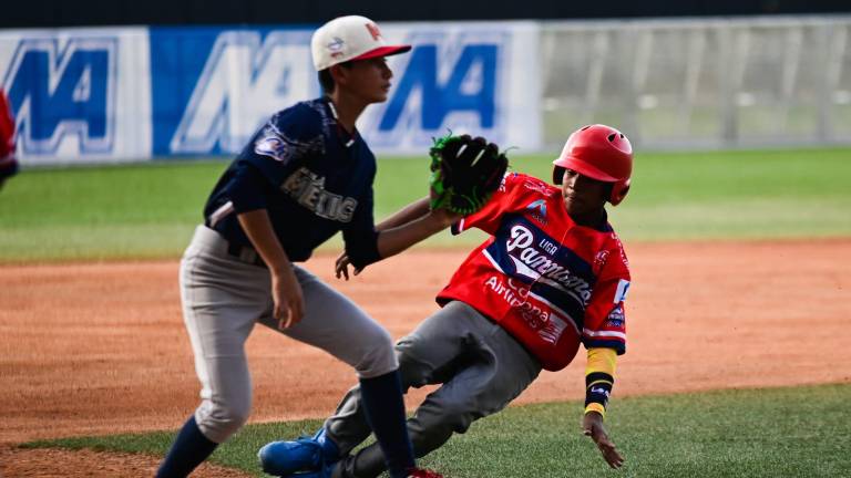 México cae ajustadamente con Panamá.