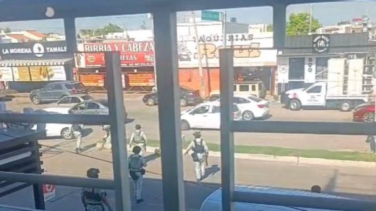 En el sector La Conquista hombres armados arrojaron ponchallantas durante una persecución.