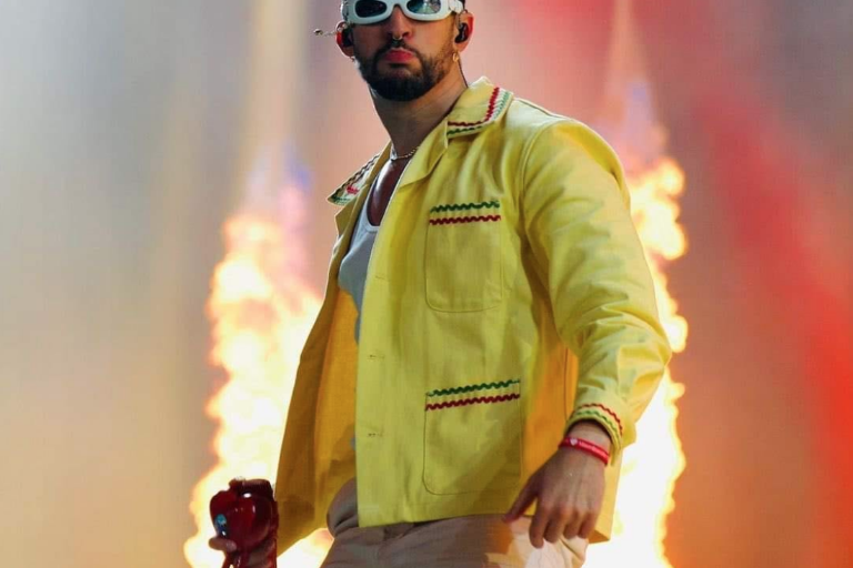 Arrasa Bad Bunny con ocho nominaciones en los premios AMA´s 2022