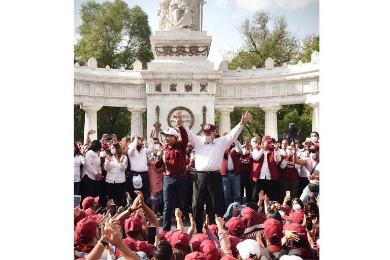 Rocha Moya acude a la Fiesta de la Democracia en la CDMX